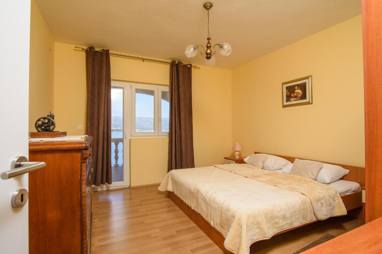 Apartmen Karmen 2 トロギール エクステリア 写真